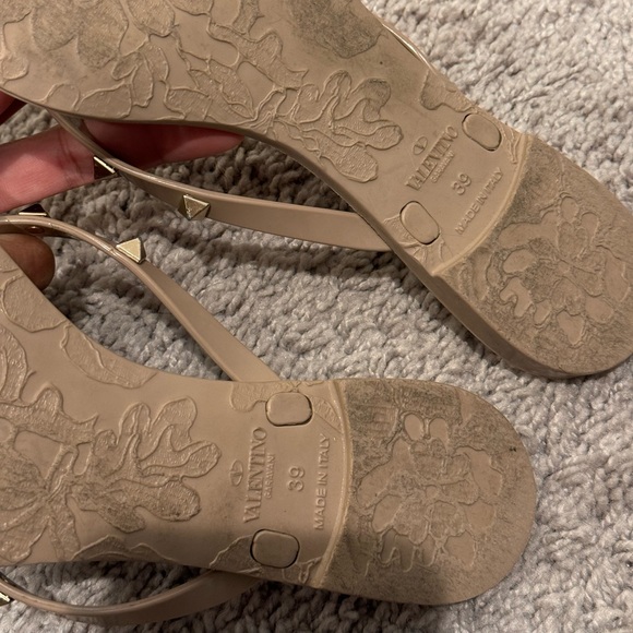 Valentino ROCKSTUD RUBBER SLIPPER - Picture 2 of 2